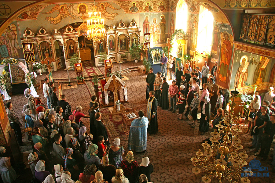 Orthodox Christian Church Liturgy, communal and sacramental faith